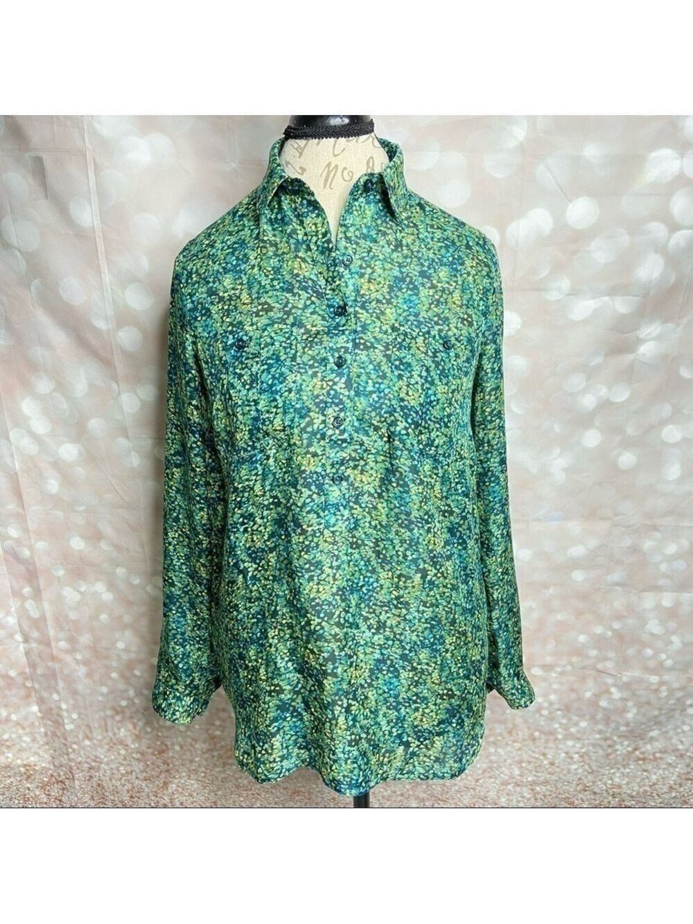 𝅺LOFT Watercolor Semi Sheer Top -> Loft Watercolor Semi Sheer Top